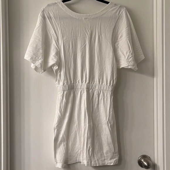 RVCA White T-shirt Dress - Picture 8 of 8